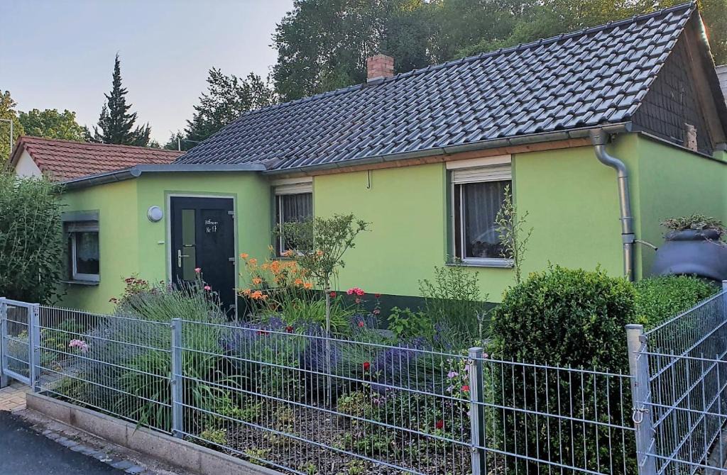 Neu Helfta House | Ferienhaus Hofmann