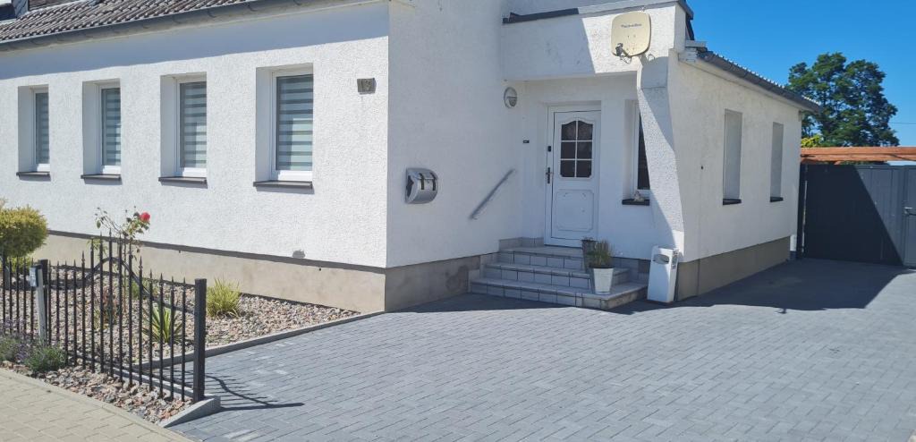 Suederholz Apartment | Ferienhaus Hubertus