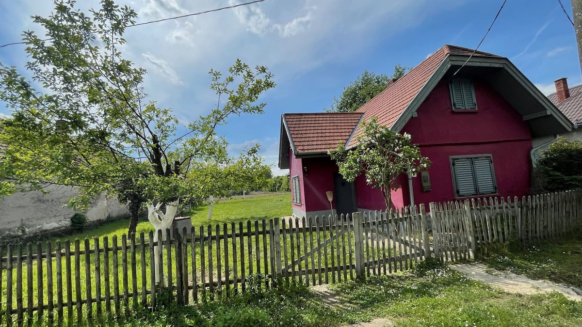 Zalaistvand House | Ferienhaus in Ländlicher Ruhe mit Einem 1500 qm Großen Rasengrundstück