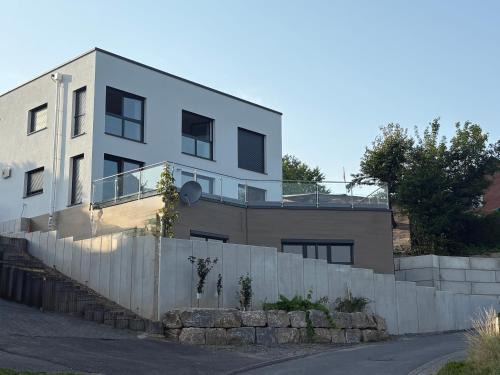 Birken-Honigsessen Apartment | Ferienhaus Kölzer Weg Obergeschoss mit Ladestation