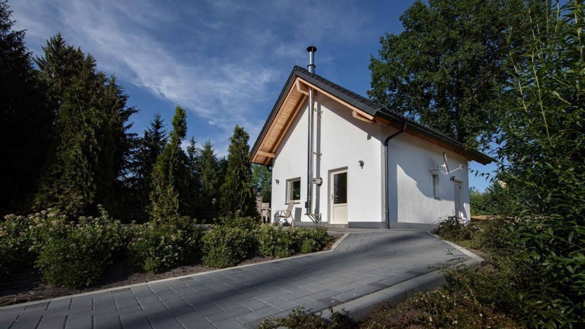 Oelsnitz House | Ferienhaus Kelpin - Ferienhaus, Dusche, WC, 2 Schlafräume
