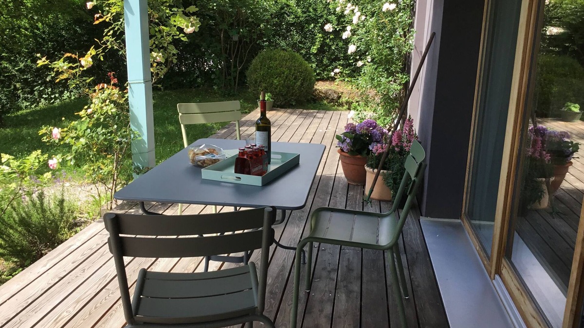 Diessen am Ammersee House | Ferienhaus mit Garten, Klarer Architektur und Puristischem Design