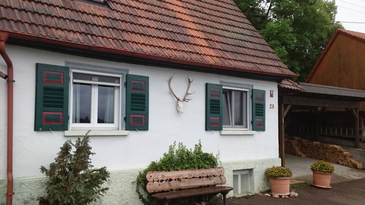 Irndorf House | Ferienhaus mit Garten im Donautal, Jagdhüsli