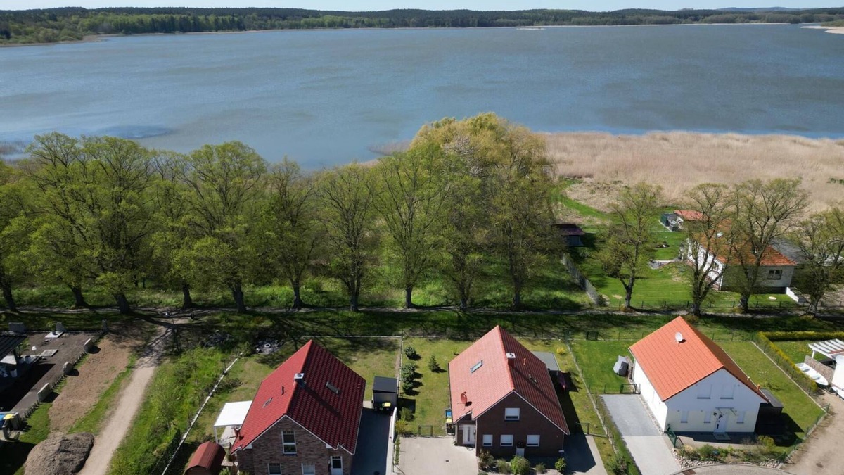 Warin House | Ferienhaus mit Traumhaftem Seeblick