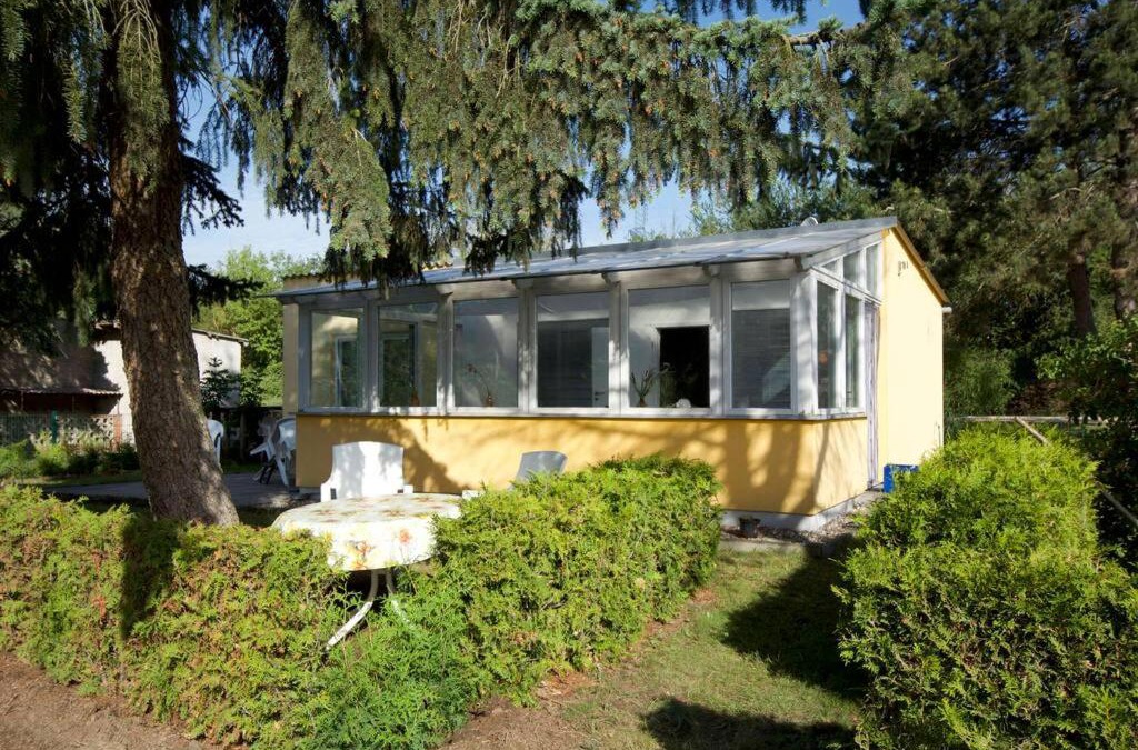 Parey House | Ferienhaus mit Wintergarten am See (Angelparadies)