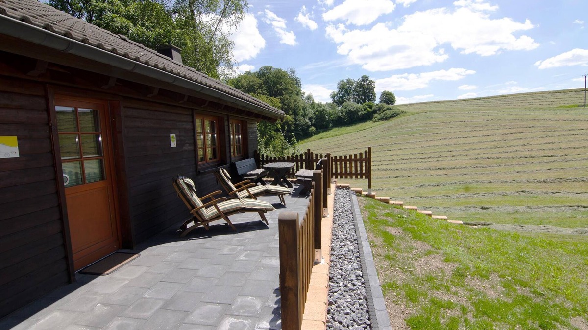 Lennestadt House | Ferienhaus Mondschein - pure relaxation in idyllic nature