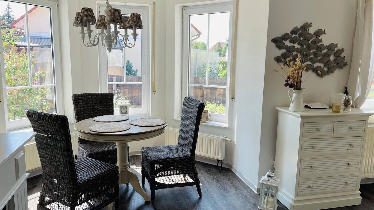 Großzossen Apartment | Ferienhaus Seenah. 5 Min zum Hainer See - Eigene Fewo - Ideal für 4 Personen -