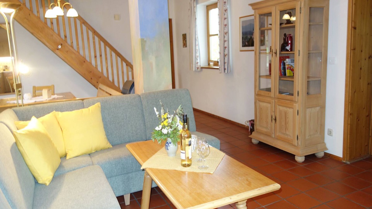 Hoslwang House | Ferienhaus Sonnenblume 120 qm, Erd- und Dachgeschoss, 4 separate Schlafzimmer
