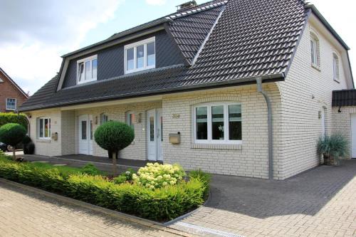 Tarp House | Ferienhaus Uggelharde mit großer Terrasse