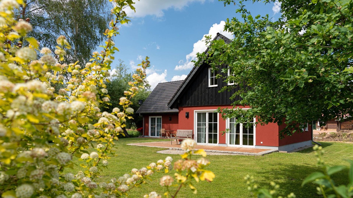 Burg-Kauper House | Ferienhaus Waldschlösschenstraße - Ferienhaus, 1 SZ, Wz/küche, Du/wc, Terrasse