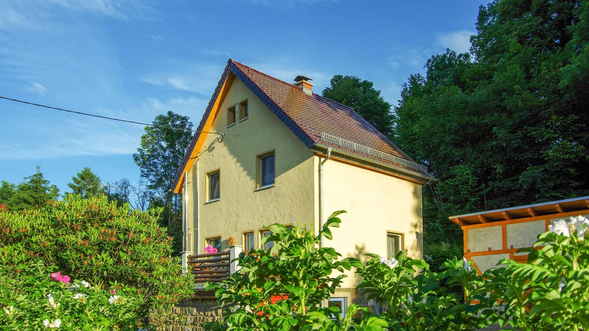 Dorf Wehlen House | Ferienhaus Wehlen - Vacation in the heart of picturesque Saxon Switzerland