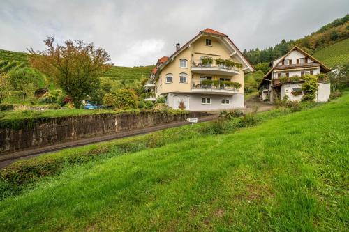 Lautenbach Apartment | Ferienhof Mayer