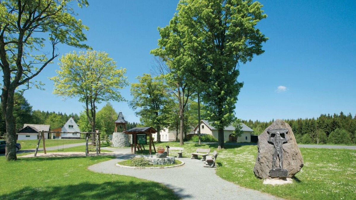 Schoeneck Hotel | Ferienhotel Haus am Ahorn