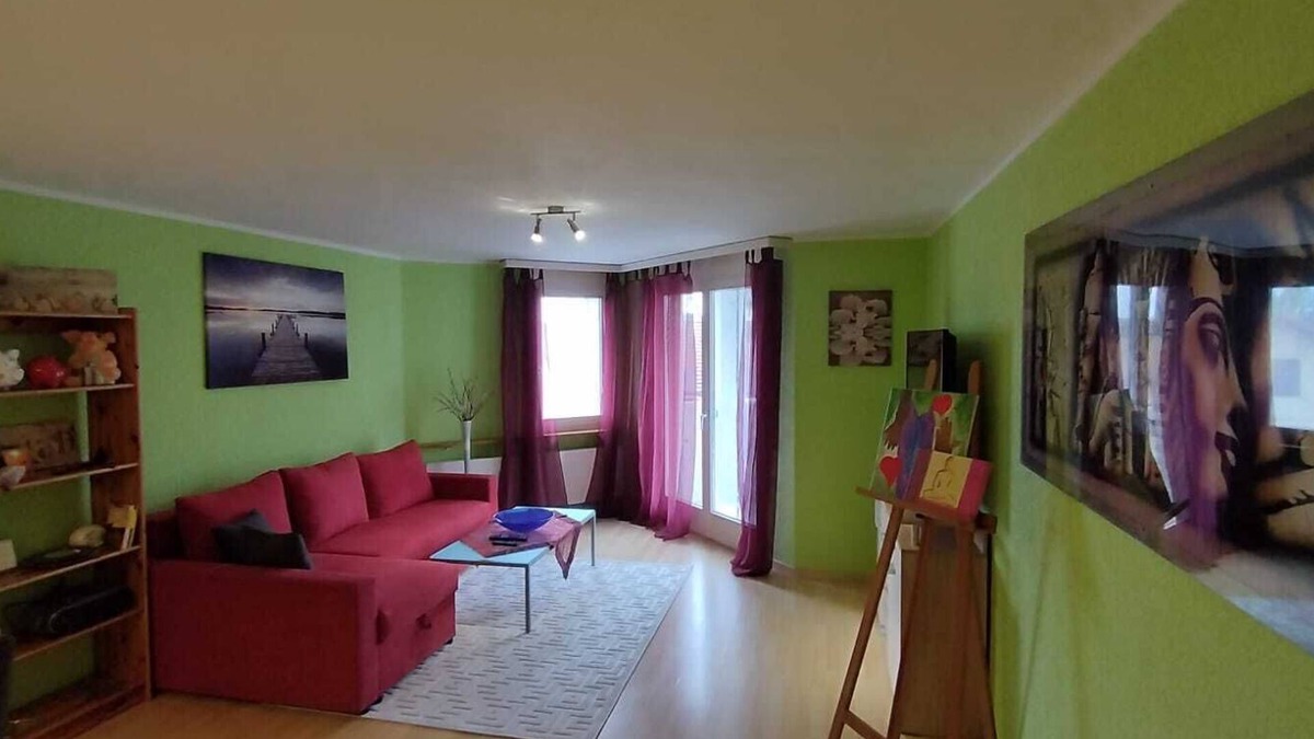 Neuhausen am Rheinfall Apartment | Ferienwohnung als Wohlfühloase mit Sonnigem Balkon 5 Min vom Rheinfall Entfernt