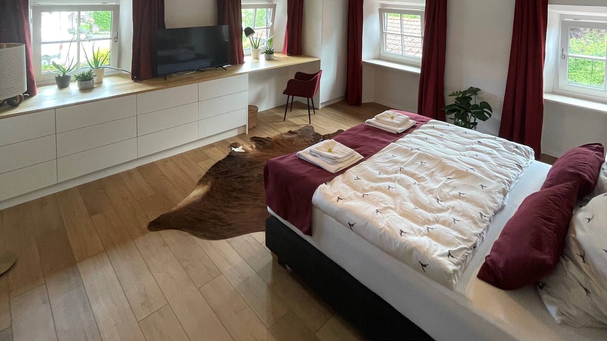 Breitbrunn a. Chiemsee Apartment | Ferienwohnung für 4 Personen, 2 Schlafzimmer, 80qm