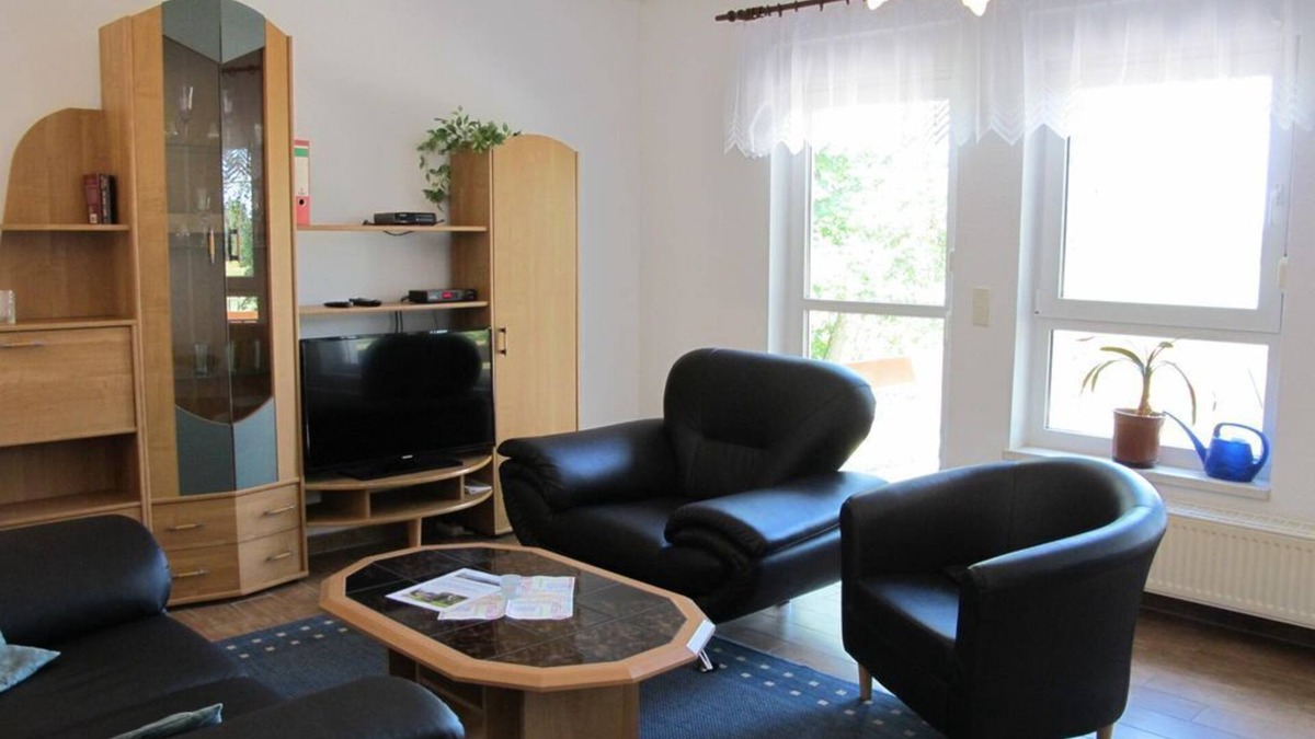 Reinhardtsdorf-Schoena Apartment | Ferienwohnung "rübezahlstiege", 2 Schlafräume - Ferienhaus Kaiserkrone