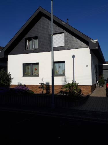Verbandsgemeinde Pellenz Apartment | Ferienwohnung Steffi