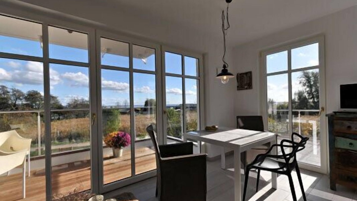 Althagen Apartment | Ferienwohnung mit Boddenblick Direkt am Ahrenshooper Hafen