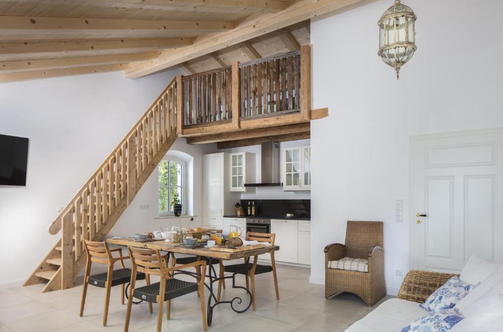 Breitbrunn a. Chiemsee House | Ferienwohnung Chiemsee