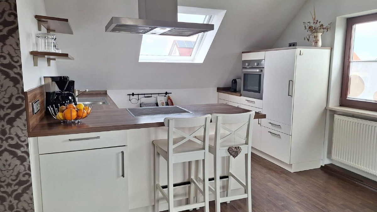 Wolframs-Eschenbach Apartment | Ferienwohnung mit 95qm und Sonnigem Balkon