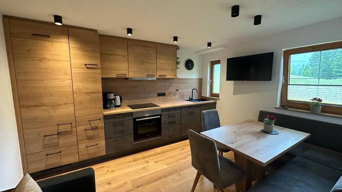 Steinberg am Rofan Apartment | Ferienwohnung Guffert - Bauernhaus Durrahof