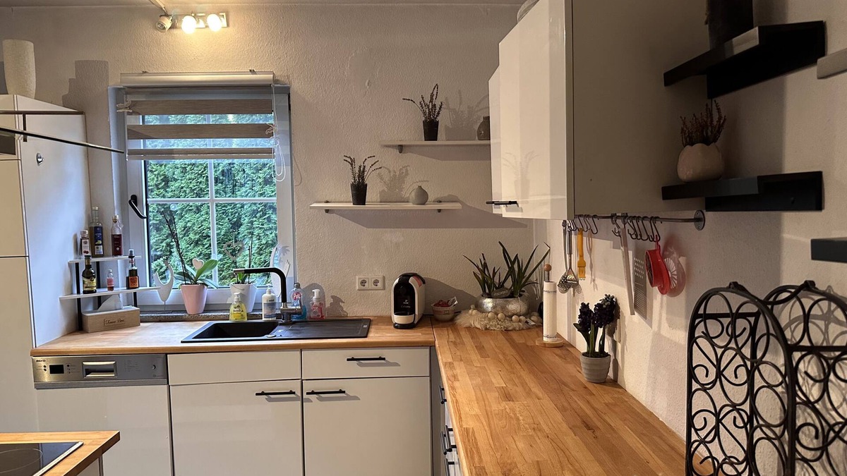 Ronsdorf Apartment | Ferienwohnung 120 qm mit Garten und Terrasse Wuppertal Ronsdorf Bergisches Land