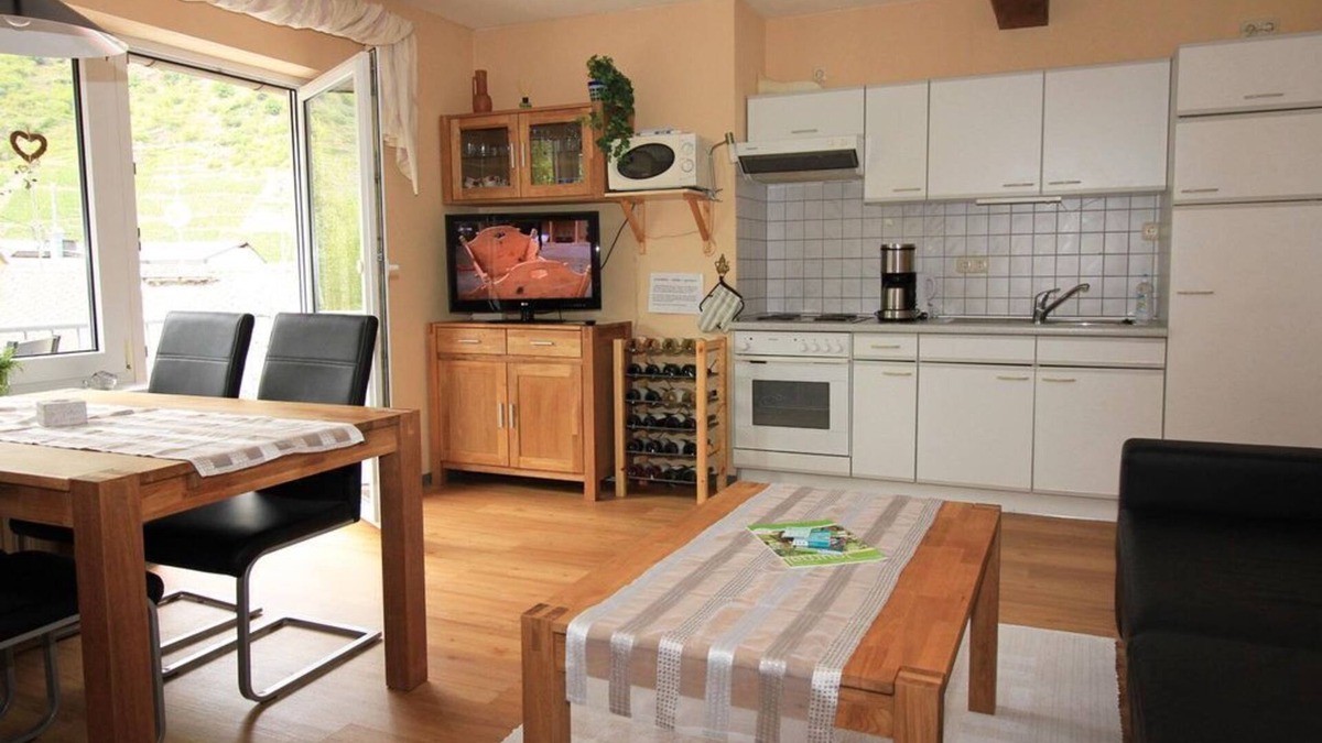 Ernst Apartment | Ferienwohnung 3 - Ferienwohnungen Georg Andre Söhne