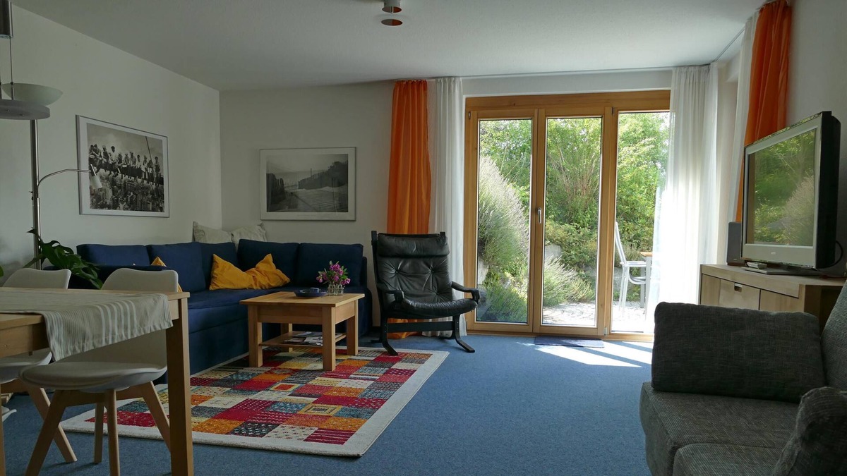 Denkingen Apartment | Ferienwohnung, 65qm, Garten, 1 Schlafzimmer, max. 5 Personen