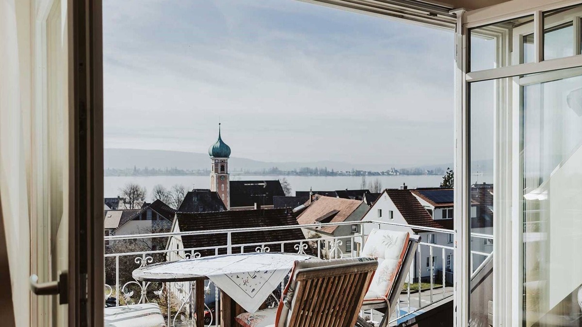 Allensbach Apartment | Ferienwohnung, 70qm mit 2 Schlafzimmern, max. 5 Personen