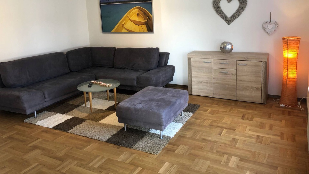 Adelsried Apartment | Ferienwohnung Adelsried EG