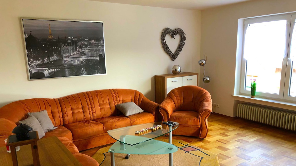Adelsried Apartment | Ferienwohnung Adelsried OG