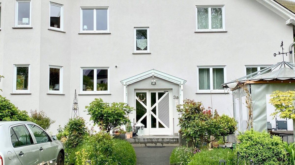 Dhron Apartment | Ferienwohnung Alexa am Dhronbach