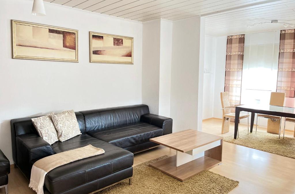 Hoehr-Grenzhausen Apartment | Ferienwohnung am Töpferplatz