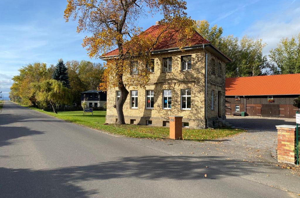 Seeland Apartment | Ferienwohnung am Froser See