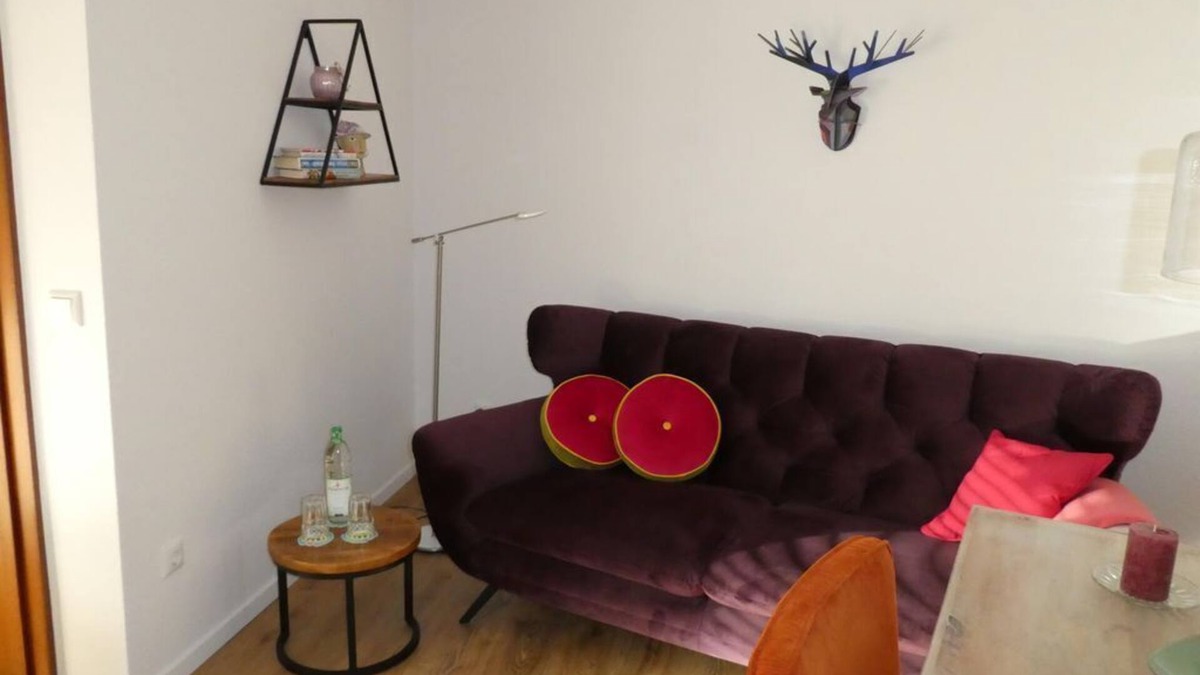 Bad Pyrmont Apartment | Ferienwohnung Am Hirschpark - apartment/apartment, shower, WC, 1 bedroom