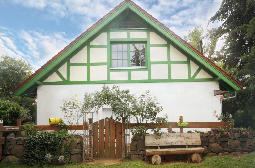Beelitz Apartment | Ferienwohnung am Mühlenteich
