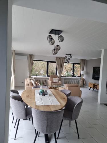 Emmerich Apartment | Ferienwohnung am Rheinpark