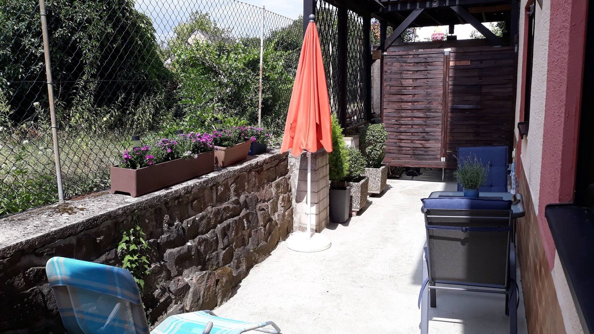Edenkoben Apartment | Ferienwohnung am Triefenbach