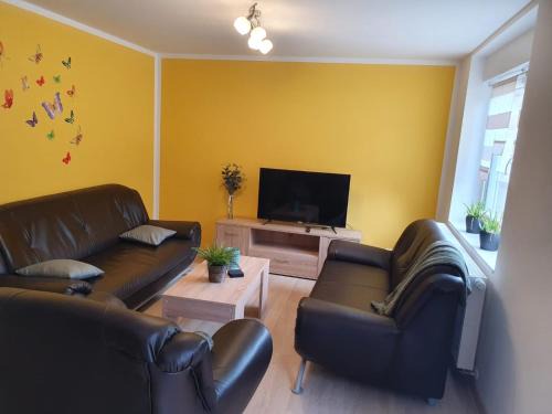 Schoenfeld Apartment | Ferienwohnung am Wald