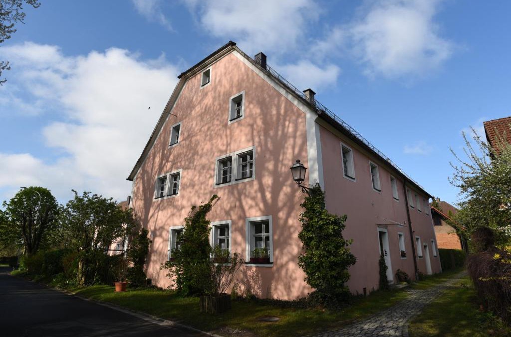 Schnabelwaid Apartment | Ferienwohnung am Wasserschloss