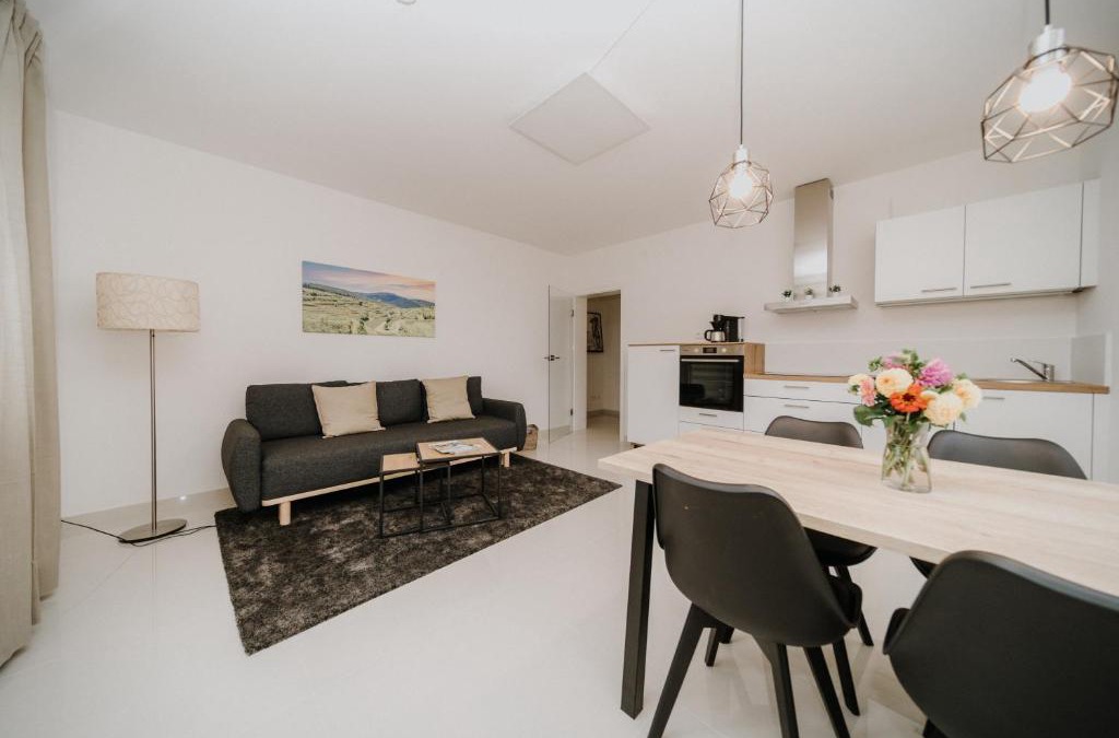 Boetzingen Apartment | Ferienwohnung am Weinberg