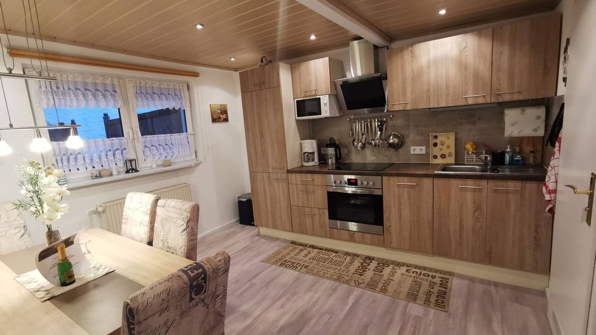 Lippramsdorf Apartment | Ferienwohnung An der Lippe, 1-4 Pers