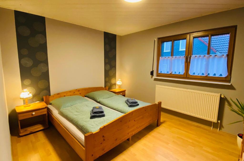 Erlau Apartment | Ferienwohnung An den Erlewiesen, 3SZ, 85qm, Kamin