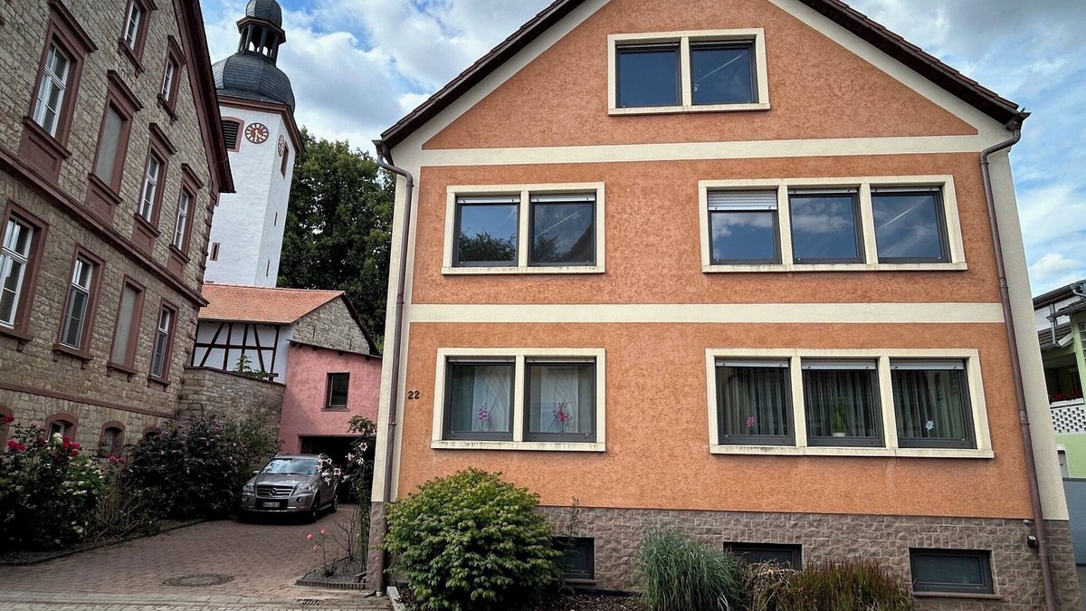 Altertheim Apartment | Ferienwohnung an der Linde in Altertheim an Autobahn A3 A81