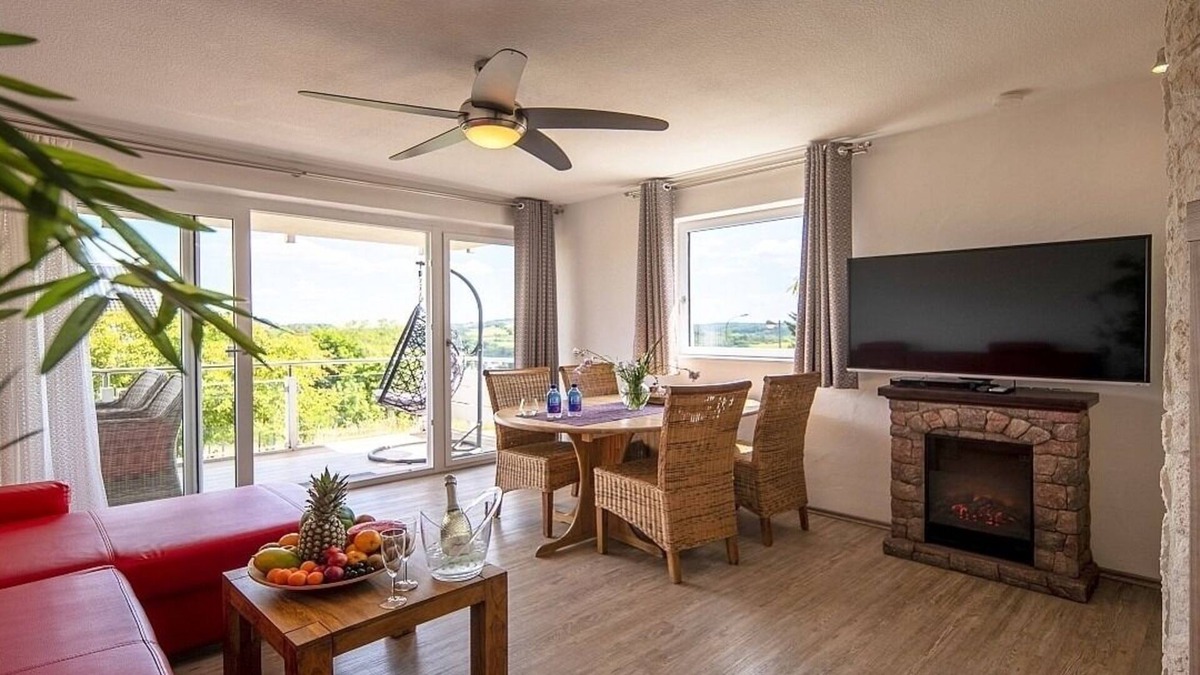 Schalkenmehren Apartment | Ferienwohnung/app. für 6 Gäste mit 54m² in Schalkenmehren