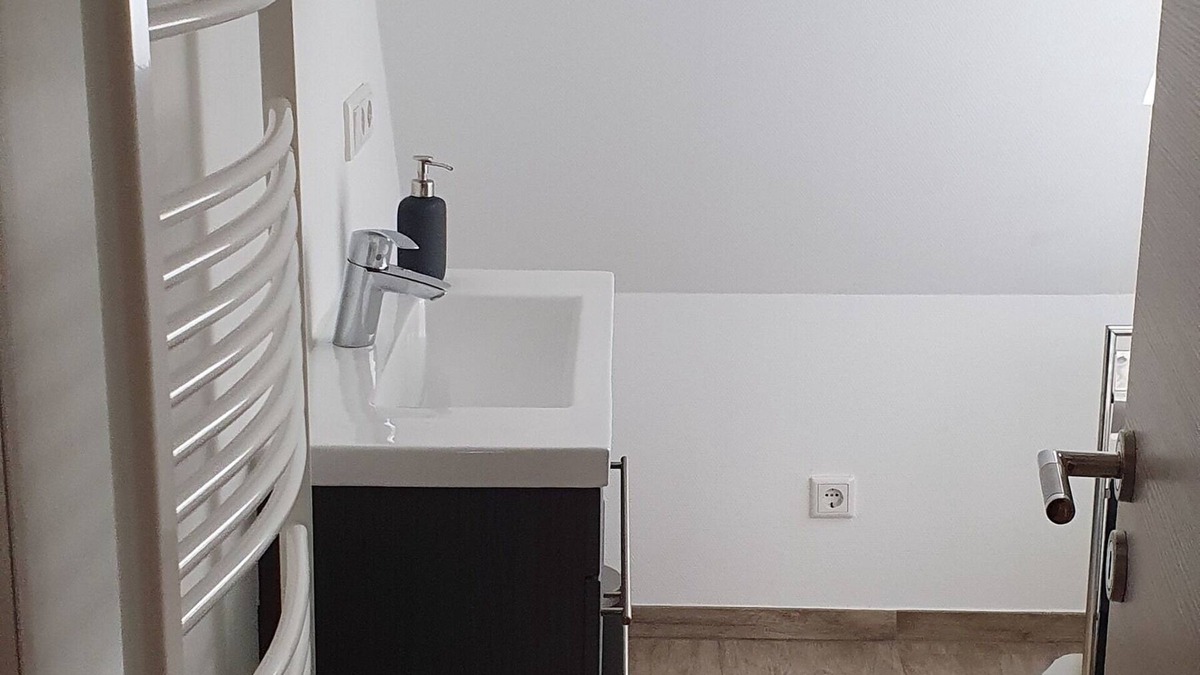 Wandersleben Apartment | Ferienwohnung/app. für 4 Gäste mit 55m² in Drei Gleichen
