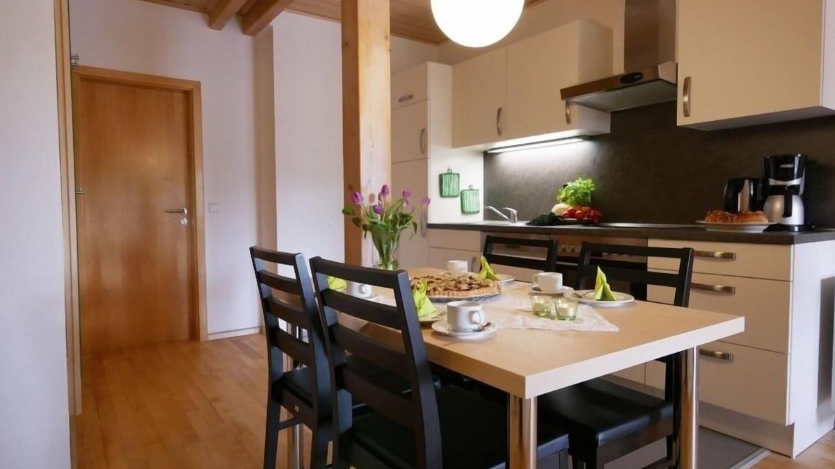 Ochsenhausen Apartment | Ferienwohnung/app. für 5 Gäste mit 70m² in Ochsenhausen