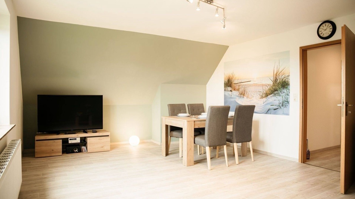 Hohn Apartment | Ferienwohnung/app. für 4 Gäste mit 75m² in Hohn