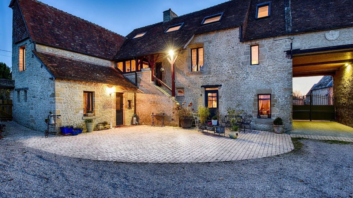 Saint-Wambert-des-Trois-Vallees Apartment | Ferienwohnung/app. für 5 Gäste mit 75m² in Courcy