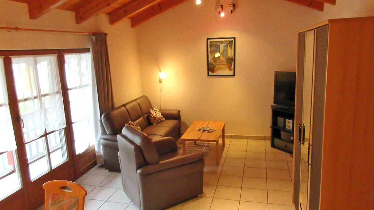 Waging am See Apartment | Ferienwohnung bis 4 Personen, Balkon, 45 m²